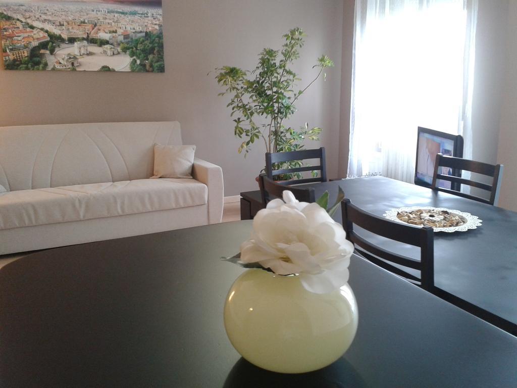 Milan Certosa 3 Bedrooms Exterior photo